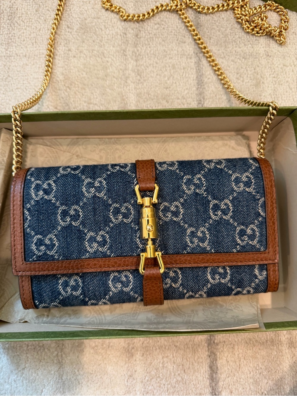 Gucci Jackie 1961 Chain Wallet with chain